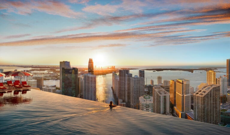Faena Residences Miami_Infinity Pool Edge