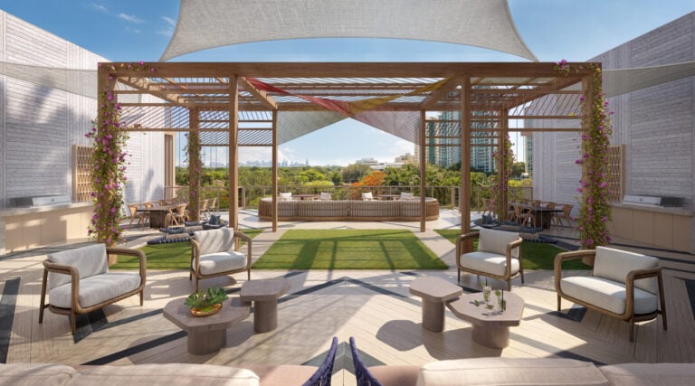 Rooftop Lounge